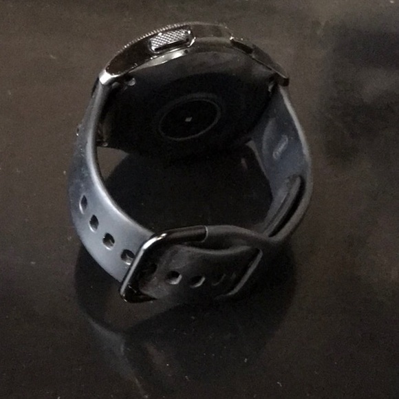 Samsung galaxy 42mm smart watch sm810 - Picture 3 of 5